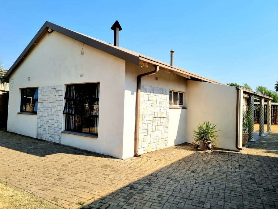 3 Bedroom Property for Sale in Hadison Park Northern Cape